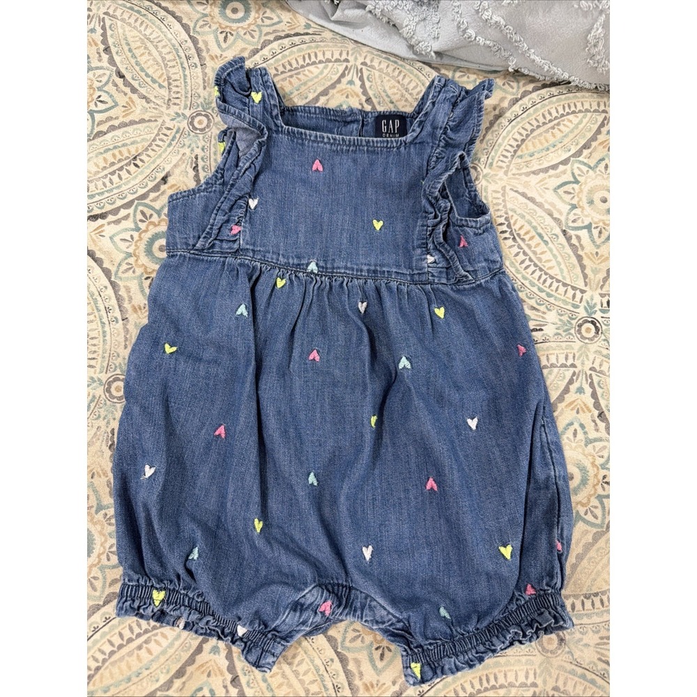 Baby Gap Girls 18-24 Ruffle Denim‎ Bubble Romper Embroidered Hearts Blue Snaps